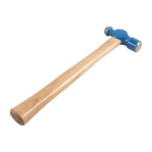 Grace USA Gunsmith's Ballpeen Hammer erbjuder en ergonomisk hickoryhandtag, hållbar mässing och precisionsbalans för exakt arbete och mångsidiga uppgifter.
