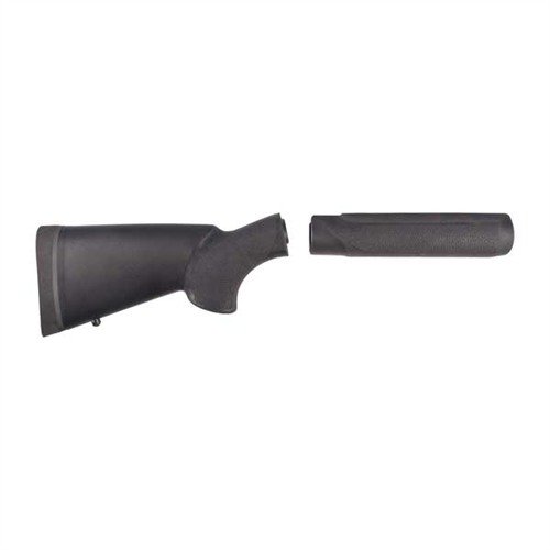 HOGUE OVERMOLDED SHOTGUN STOCK & FOREND SET ger hållbarhet och ett överlägset grepp med en gummicoated yta, perfekt för både skyttar med och utan handskar.