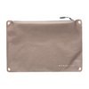 Magpul DAKA Lite Pouch är lätt, packbar och tillverkad av 70D TPU-belagd nylon med RF svetsade sömmar, perfekt för jakt, camping och organisering.