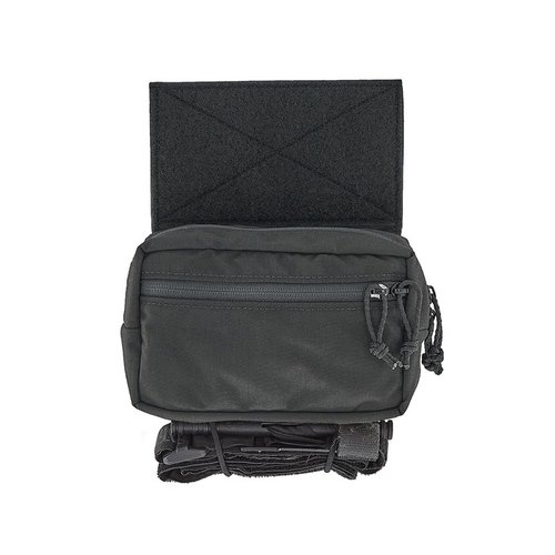 SACK POUCH MK3 är en mångsidig taktisk fanny pack med halvdragkedja, justerbara elastiska slingor och Velcro för enkel åtkomst och anpassning av utrustning.