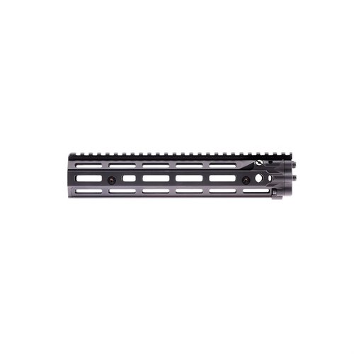 Daniel Defense RIS III Rail erbjuder ett lätt, hållbart design med M-LOK fästen, fri-flytande pipdesign och en stabil plattform för tillbehör.