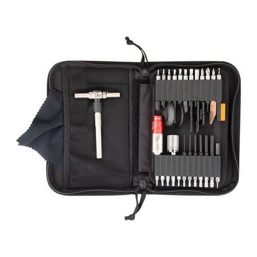 Fix It Sticks 3-Gunner Compact Tool Kit erbjuder ett modulärt T-Drive system, omfattande bitar, momentbegränsare och specifika verktyg för effektivt underhåll av vapen.