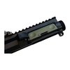 Ejection Port Cover med tvillingdimple, tillverkad av 7075 aluminium, erbjuder förbättrad fingeråtkomst och taktil feedback, kompatibel med TDP-specifikationer.