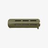 B5 SYSTEMS AR-15 HANDGUARDS M-LOK erbjuder en hållbar konstruktion, ergonomisk design, inbyggd handstop och sex M-LOK fästen för ökad funktionalitet.