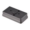 Arisaka Offset Optic Mount erbjuder en modulär lösning för 35 eller 45 graders offset för rödpunktsikten, vilket ger flexibilitet och enkel installation.