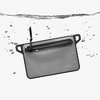 DAKA Waterproof Window Pouch är 100% vattentät med YKK-zipp, 550 paracord dragkedja, och en genomskinlig fönsterpanel för enkel identifiering av innehållet.