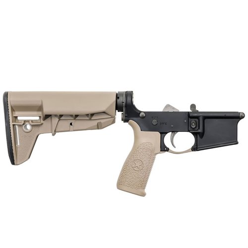 AR-15 Complete Widebody Lower med MK2RMS-M1T0 och Mod 2 SOPMOD-stock erbjuder högkvalitativa komponenter, justerbar längd och överlägsen recoil-mitigation.