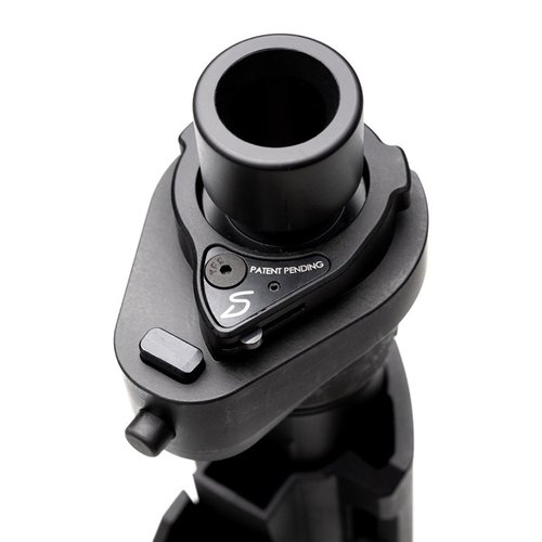 RAB-AD adapter gör det enkelt att snabbt fästa och ta bort buttstock eller pistolbrace, tillverkad av robust 7075 aluminium och stål, lätt och kompakt.