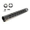Faxon Firearms Streamline Carbon Fiber Handguard är lätt, starkare än aluminium, har 8 M-LOK spår och ger stabilitet utan att öka vikten på ditt vapen.