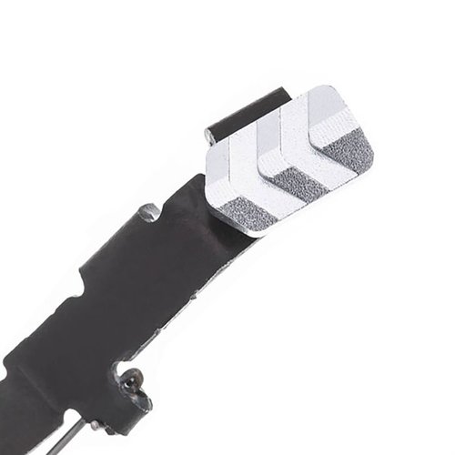 Uppgradera din Glock med TYRANT CNC:s Extended Slide Release, tillverkad av 6061 Aluminium med förbättrad yta för bättre grepp och användbarhet.