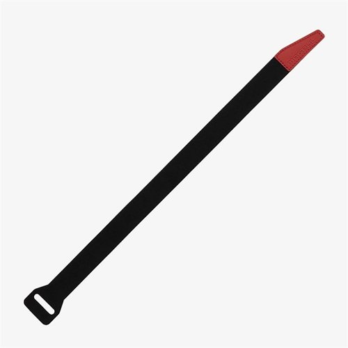 DAKA Gear Straps är 30 cm långa och ger säker fastsättning av vapen och utrustning i DAKA GRID-systemet, med justerbar och hållbar design för trygg transport.