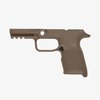 EHG SG9 gripram för SIG P320 Compact erbjuder ergonomisk design, flarad magasinbrunn, Picatinny rail och Magpul magasinrelease för vänsterhänta.
