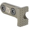 Sons Of Liberty Gunworks Presscheck Barricade Stop är en MLOK-tillbehör som fungerar som både Barricade Stop och QD Sling Mount, vilket ger ökad rörlighet och utrymme.