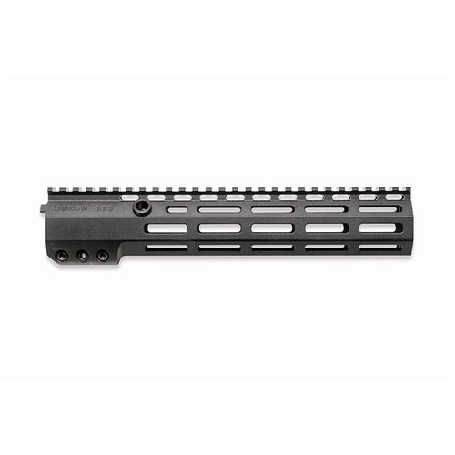 L89 handskyddet erbjuder 7-sidiga M-LOK fästen, integrerade stål QD-socklar, och en titanbarrel nut för maximal styrka och monteringsutrymme.