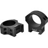 Warne HyperLite scope rings är 35% lättare än traditionella aluminiumringar, med integrerad recoil lug och dual-screw clamps för perfekt stabilitet och precision.