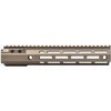 Aero Precision MOD 4 handguard i 6061-T6 aluminium erbjuder hög styvhet, M-LOK™ fästen, QD-socklar och enkel installation för en skräddarsydd upplevelse.
