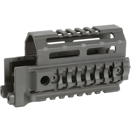 Midwest Industries AK Alpha Series Krink Quad Rail Handguard erbjuder robust design, lättviktsaluminium, QD fästen och livstidsgaranti för bästa prestanda.