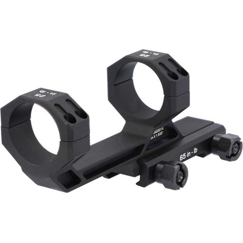 ALPHA MSR 1.535" SCOPE MOUNT erbjuder en stark och hållbar konstruktion, epoxy-pulverlackerade ringar och 1913-stil klämmor för säker montering av kikarsikten.