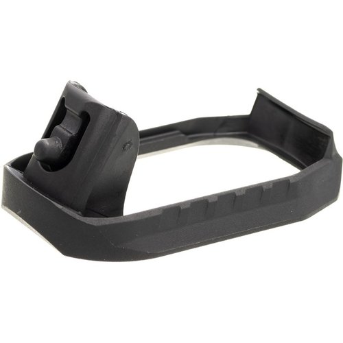 SCT 17 MAGWELL för Glock 17 förbättrar greppet och möjliggör snabbare magasinbyten med ett skruvlöst design för enkel installation och säker passform.