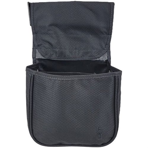 BOB ALLEN TEAM SERIES DIVIDED SHELL POUCH är tillverkad i lätt och hållbar Ripstop Nylon, med två fack för hagelpatroner och justerbart 2" webb-bälte.