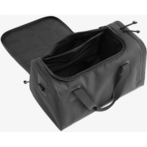 MAGPUL DAKA RANGE BAG 20L är en hållbar och väderbeständig väska med flera fack för effektiv organisering av din skjututrustning.