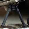MOE QD Bipod för M-LOK erbjuder snabb och enkel installation, är 40% lättare, har justerbara ben och greppvänliga fötter för stabil skjutning.