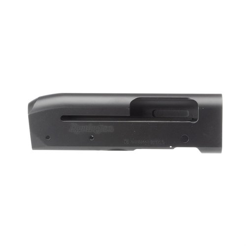 Bygg din egen taktiska hagelgevär med Remington V3 Tactical stripped receiver, tillverkad av solid stål och med en slitstark matt svart finish.