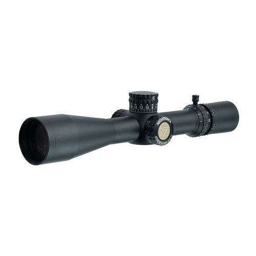 Nightforce ATACR 4-20x50mm F1 erbjuder fantastisk optisk prestanda med ED-linser, Digillum, ZeroStop och en kompakt design för professionella skyttar.