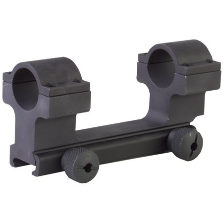 En robust och säker AR-15/M16 flattop scope mount med integrerade ringar för enkel montering, optimal höjd och låg vikt, perfekt för taktisk användning.