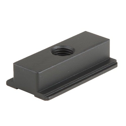 SIGHT PRO & RANGEMASTER SIGHT MOVER SLIDE SHOES erbjuder specifika klämningsskor för olika vapenmodeller, vilket säkerställer perfekt passform och stabilitet.