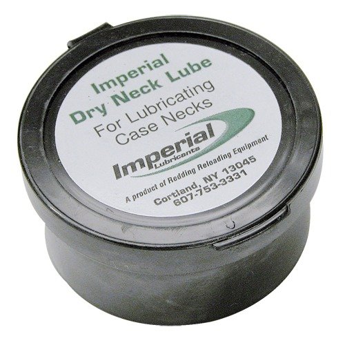 IMPERIAL DRY NECK LUBE är ett grafitbaserat pulver som minskar chatter och drag vid sizing av hylsor. Ingen kontaminering av laddpulver, 1 oz.