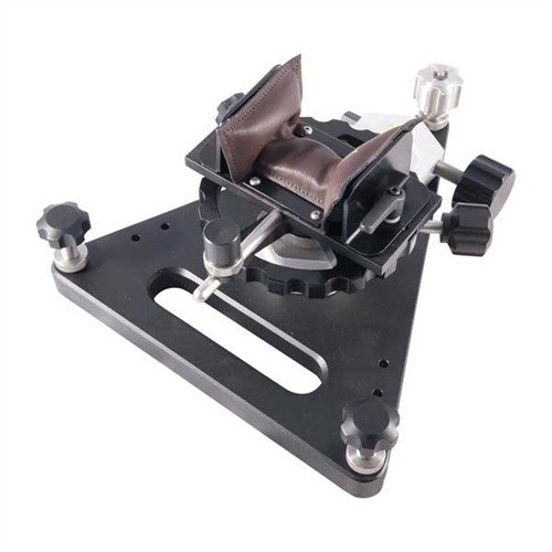 SINCLAIR Competition Shooting Rest erbjuder en stabil och mobil plattform med överlägsen vindjustering, ambidextrös design och robust konstruktion för maximal precision.