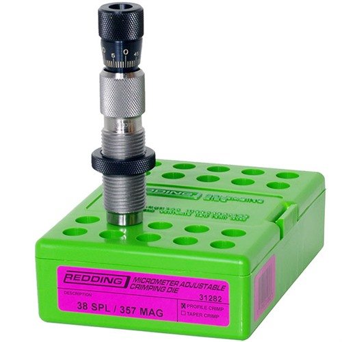 Redding Micrometer Adjustable Profile Crimp Dies erbjuder enkel justering för exakt crimpning, perfekt för progressiv omladdning med tighta utrymmen.