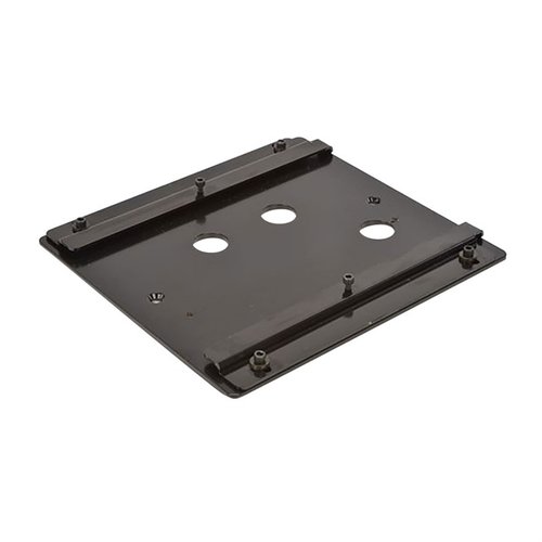 MEC JIG FIXTURE kan enkelt monteras på bänk, bräda eller stå fritt, vilket ger flexibilitet för modeller som 600 JR., 650, 700 Versamec och fler.