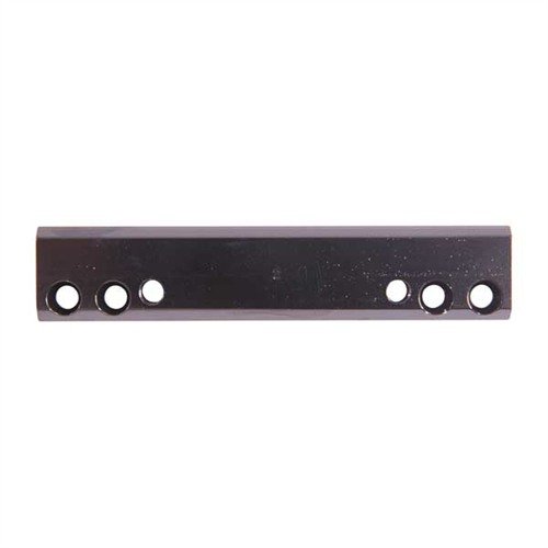 Weaver #2 Side Mount Base ger extra utrymme för laddning och utdragning, perfekt för både kompakta och stora kikarsikten, tillverkad av anodiserad aluminium.
